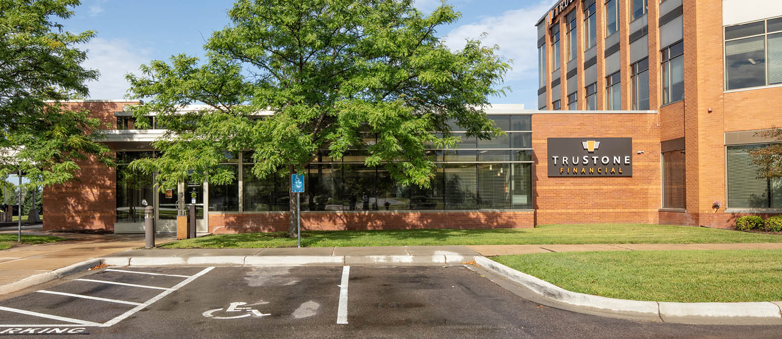 Burnsville Riverwood Drive Branch